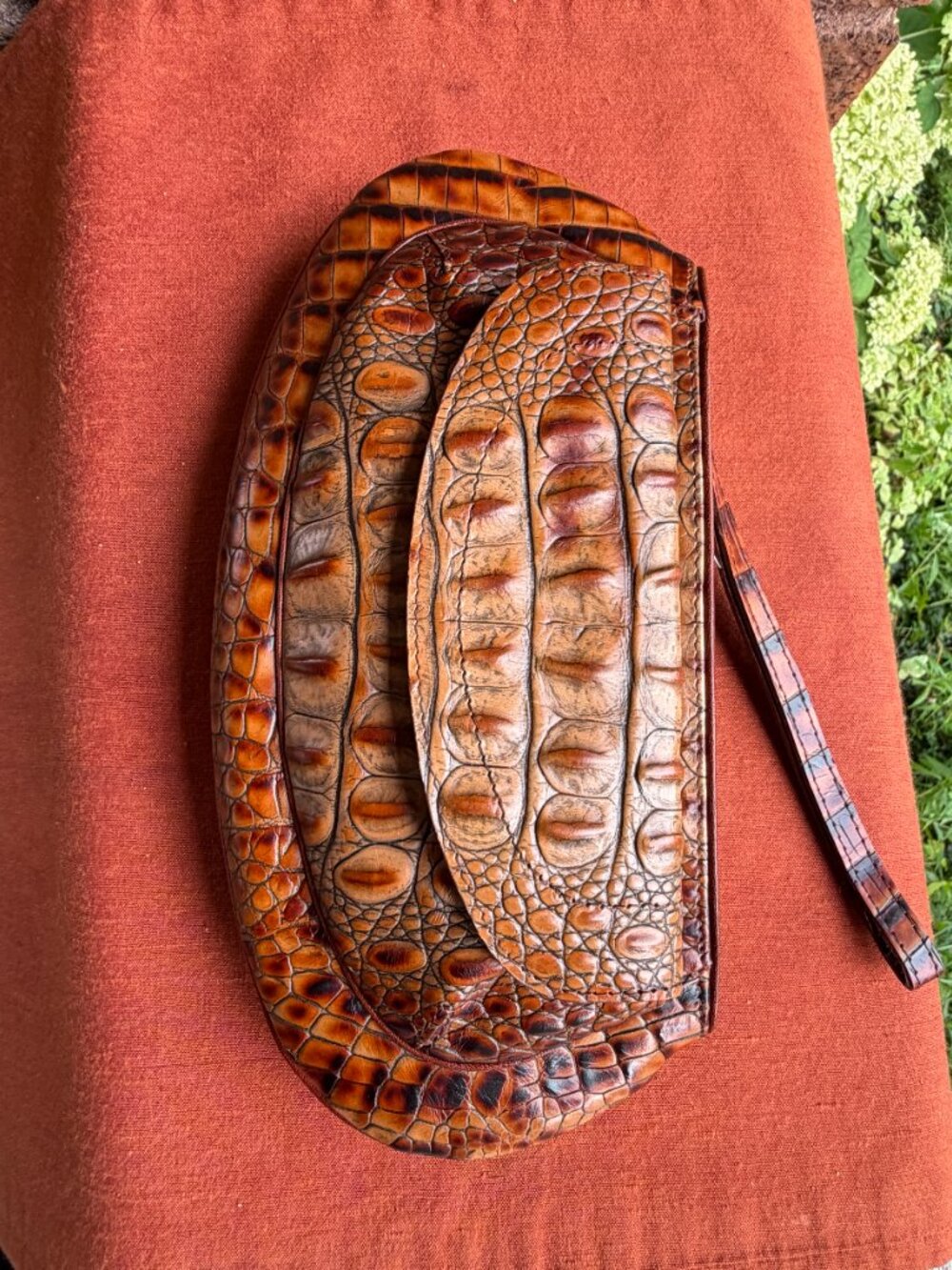 BRAHMIN "Edie" Pockets Golden Browns Moc Croc Zip Wristlet Clutch Case Pouch Bag